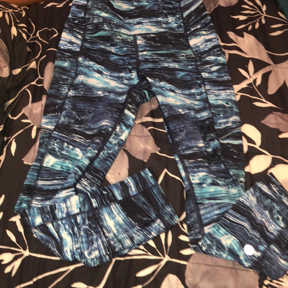 Lululemon capris